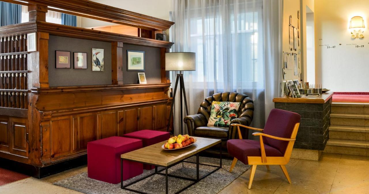 Schlosshotel Doerflinger Блуденц Экстерьер фото