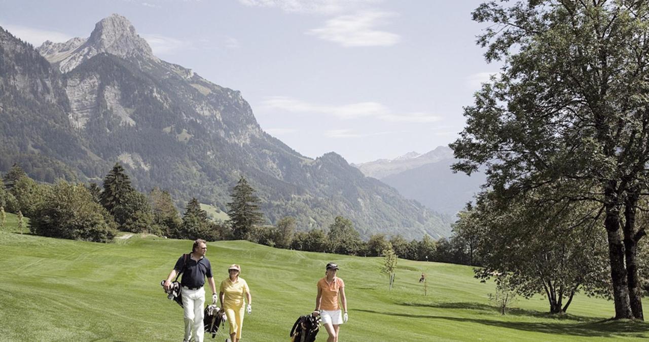 Schlosshotel Doerflinger Блуденц Экстерьер фото