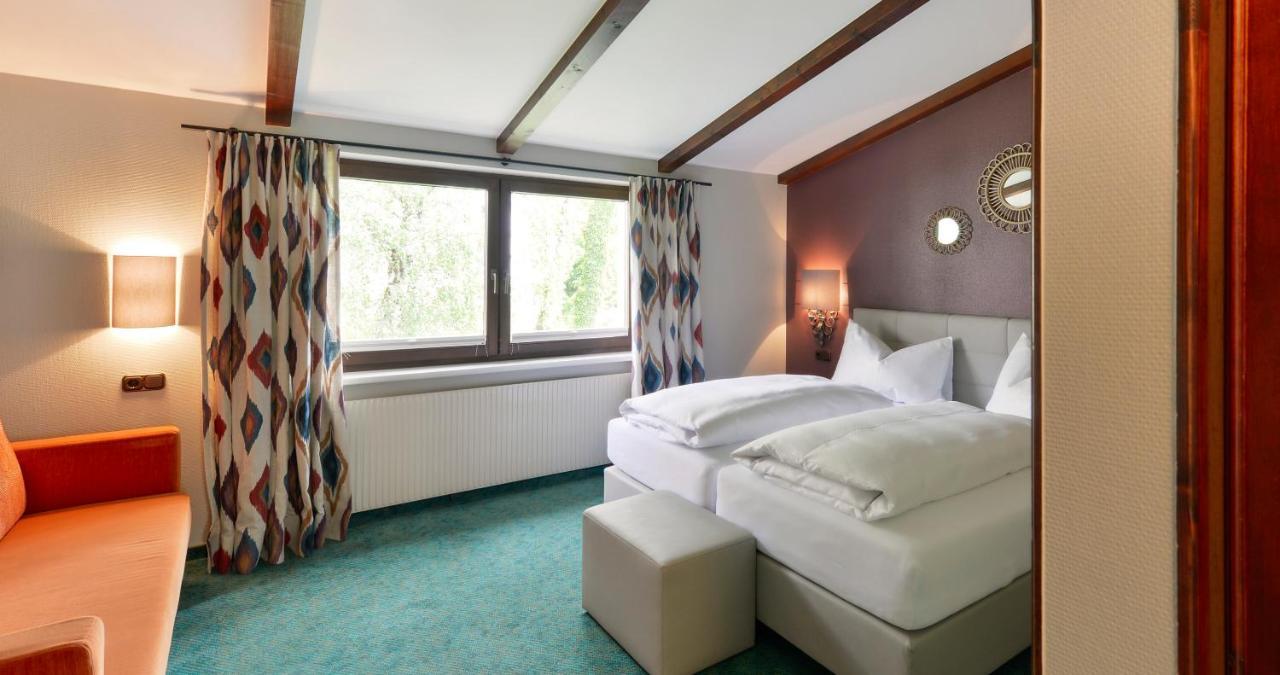 Schlosshotel Doerflinger Блуденц Экстерьер фото